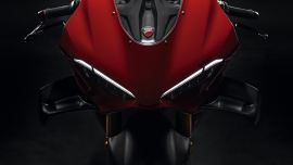 Noch mehr Exklusivität und Performance: Die Ducati Panigale V4 S 2025 mit den neuen Ausstattungspaketen Carbon und Carbon Pro