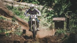Am Samstag ist reichlich Zeit um zu trainieren, um am Sonntag im 2-Stunden Cross-Country Rennen Gas zu geben und Spaß zu haben!