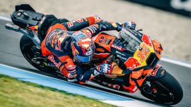Die Red Bull KTMs belegten beim zehnten Sprint der Saison auf dem belebten TT Circuit Assen die Plätze 6 und 9.