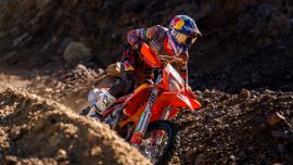 Josep Garcia (ESP, KTM) holt sich den Sieg beim Blakläder Iron Road Prolog vor Andrea Verona (ITA, GASGAS) und Danny Sanders (AUS, KTM)!