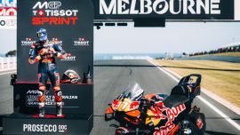 Pedro Acosta führt erneut die orangefarbene Fahrerliste für Red Bull KTM an, denn der 21-Jährige erkämpfte sich beim 13-Runden-Sprint in Victoria seinen dritten Samstagssieg der Saison.