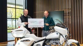 Der Erlös in Höhe von 130.000, - Euro geht an Kinderhilfsprojekte in Madagaskar.