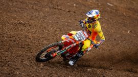 Jorge Prado von Red Bull  KTM im Kampf um Platz auf Podium