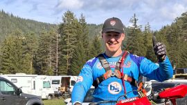 SCHRUF MOTORRAD: Markenbotschafter und Schruf Enduro Motorrad Testfahrer Timon Brichard hat sich die lange Vorfreude auf die neue Ducati Desmo 450EDS mehr als gelohnt. 