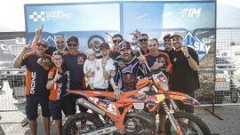 Manuel Lettenbichler vom Red Bull KTM Factory Racing Team hat sich beim „Sea to Sky“-Rennen in der Türkei einen souveränen Sieg geholt.