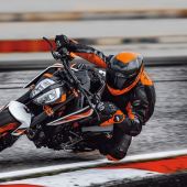 KTM 890 DUKE R 