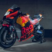 2020 Red Bull KTM RC16s