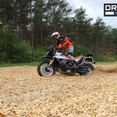KTM x DRIVING AREA WESENDROF
