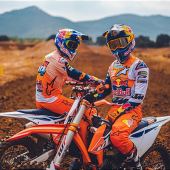 Jeffrey Herlings & Tom Vialle – KTM 450 SX-F & KTM 125 SX 2022