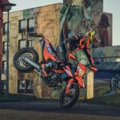 2023 KTM 690 SMC R