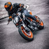 2023 KTM 890 DUKE GP