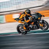 2023 KTM RC 8C 