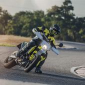 701 Supermoto 2023