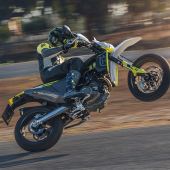 701 Supermoto 2023