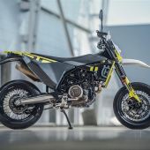 701 Supermoto 2023