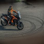 KTM präsentiert die 1290 SUPER ADVENTURE S 2023 