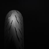 Ob Rennstrecke oder Landstraße - der Bridgestone Battlax Hypersport S23 ist der perfekte Sportreifen!