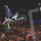 SuperEnduro 2024: Billy Bolt von Husqvarna Factory Racing ist zum 4. Mal Weltmeister