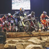 SuperEnduro 2024: Billy Bolt von Husqvarna Factory Racing ist zum 4. Mal Weltmeister