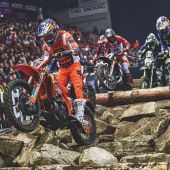 SuperEnduro 2024: Lettenbichler sichert sich fulminanten 3. Gesamtrang!