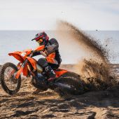 KTM bringt die SIX DAYS Edition Ready To Race in Spanien - Vamos!