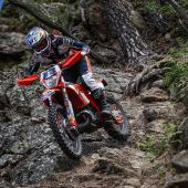 Red Bull KTM Factory Racing: Manuel Lettenbichler gewinnt Red Bull Romaniacs 2024