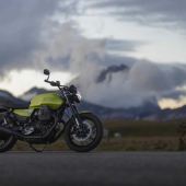 EICMA: Moto Guzzi: Überarbeitung der V7 und Aufnahme der Sport in die Familie