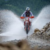 Red Bull Erzbergrodeo: Blakläder Iron Road Prolog Fotoselektion