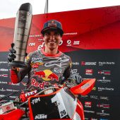 Red Bull KTM: Garcia dominiert Enduro1 und holt EnduroGP Sieg auf heimischen Boden