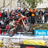 Red Bull KTM: Garcia dominiert Enduro1 und holt EnduroGP Sieg auf heimischen Boden
