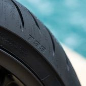 Bridgestone T33