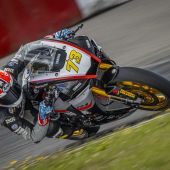 Andreas Kofler holt sich am Nürburgring Rennen Platz eins