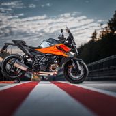 2025 KTM Straßen- und Adventure Modelle