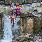 Toni Bou – der „König des Trials“ – hat einen unglaublichen 38. Weltmeistertitel errungen. 