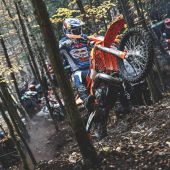 Mani Lettenbichler krönt sich zum FIM Hard Enduro-Weltmeister 2025