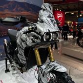 EICMA MOTORRADMESSE: Ducati DesertX