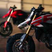 EICMA MOTORRADMESSE: Ducati Hypermotard V2