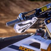 Husqvarna Factory Racing und Polisport geben neue Partnerschaft für 2026 bekannt