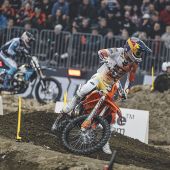 Starke Leistungen in der FIM SuperEnduro-WM von Lettenbichler und Garcia