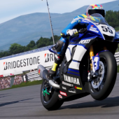 Nach der Zusammenarbeit bei RIDE 4 und RIDE 5 kehrt Bridgestone erneut als offizieller Reifenpartner in das Spiel zurück und bringt seine Premium-Motorradreifen aus der realen Welt auf die virtuelle Rennstrecke. 