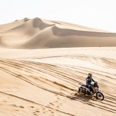 Dakar hautnah: Maxi Schek beeindruckt mit Platz 6 in der Malle Moto Klasse
