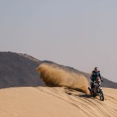 Dakar hautnah: Maxi Schek beeindruckt mit Platz 6 in der Malle Moto Klasse