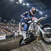 Billy Bolt wird 2026 FIM SuperEnduro-Weltmeister auf heimischem Boden