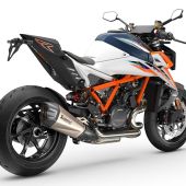 Kompromisslos bis ins letzte Detail: Die KTM 1390 SUPER DUKE RR 2026 steht an der Spitze der KTM‑Street‑Modelle. Oder kurz gesagt: THE BEAST RR.
