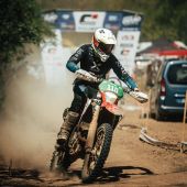 Erfolgreicher Auftakt zur European Enduro Championship von Hutter und Hecher