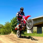 SWT Sports: Pinkes Monster am Erzberg
