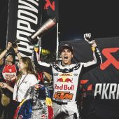 Josep Garcia und Andrea Verona vom Red Bull KTM Factory Racing Team setzten ihre beeindruckende Saison in der FIM EnduroGP-Weltmeisterschaft 2026 beim vierten Lauf in Fafe, Portugal, fort.