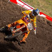 Jorge Prado von Red Bull  KTM im Kampf um Platz auf Podium