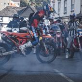 Andrea Verona gewinnt die Enduro-2-WM 2026