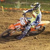 Imbach: Motocross-Spektakel unter Flutlicht 